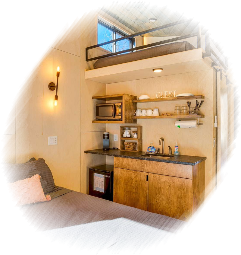 The Atlas Cedar Treehouse on Lookout Mountain: A Rustic Retreat